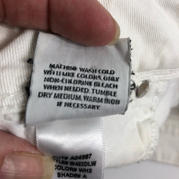 Hudson Collin Flap Skinny Stretch Jean in White 27 - Picture 5 of 8